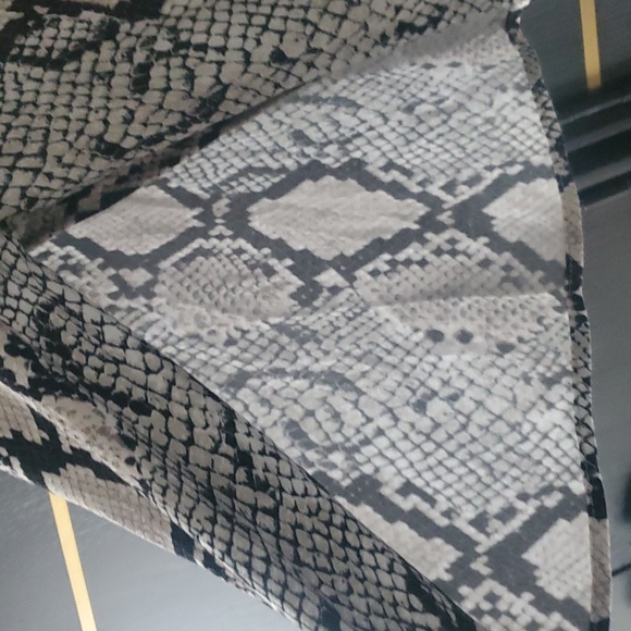 Frank lyman 8 - Picture 4 of 4